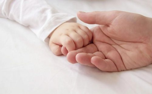 Кого у Кам'янському народилось більше за минулий тиждень - хлопчиків чи дівчаток