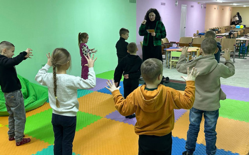 Вчителька з Дніпропетровщини руйнує стереотипи про сільську освіту