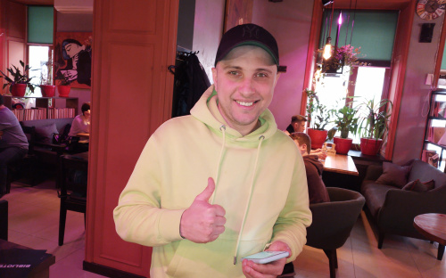 Відомий кухар з Кам'янського Вадим Бжезинський розповів про допомогу ЗСУ та поділився рецептом смачної закуски