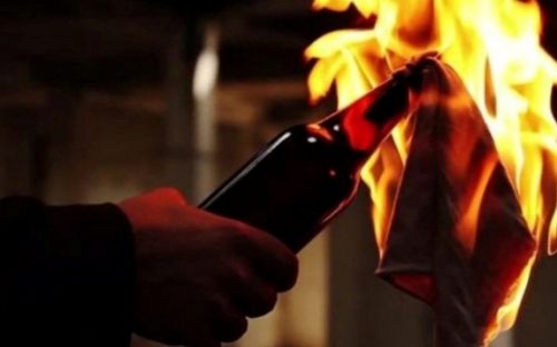 Диверсія у Кам’янському районі: правоохоронці затримали двох чоловіків за підпал міськради