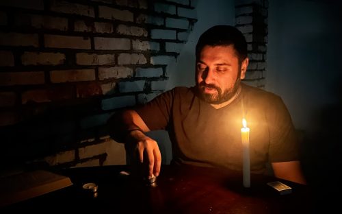 Відключення світла у Кам'янському 2 червня: кого залишать без електроенергії на 11 годин