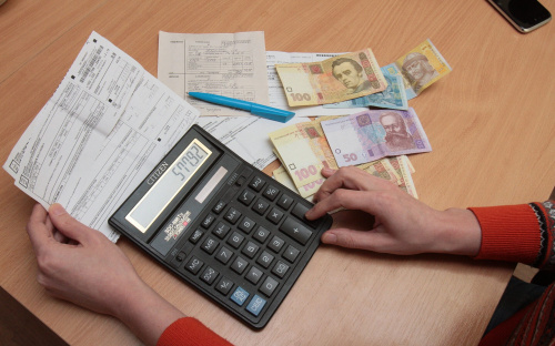 Рахунки за комуналку: чи підвищать ціни на опалення і електроенергію з 1 лютого