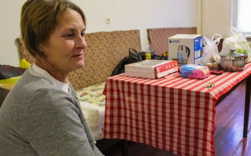 Дорога до нового життя: як у Кам’янському підтримують переселенців
