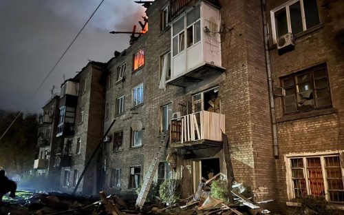 Наслідки масованого удару безпілотників по Кам'янському: оприлюднено фото