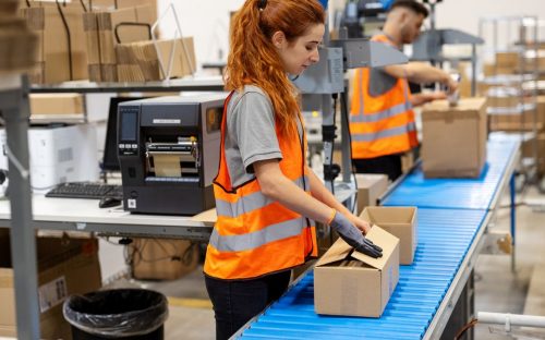 Потрібні продавці, кухарі та офіс-менеджери: актуальні вакансії в Кам'янському