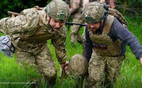 Ворог посилив удари по Дніпропетровщині: нові цілі російських дронів у районі Межової та Новопавлівки