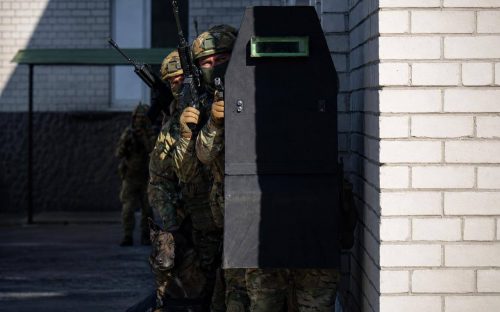 Наступ наблизився до меж Дніпропетровщини: чим обернуться бої за Покровськ та Гуляйпільське