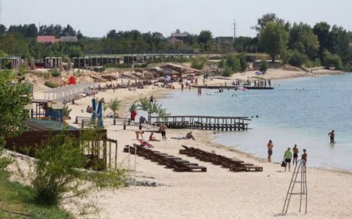 Як доїхати до Блакитного озера в Кам'янському: актуальний графік руху автобусів на серпень
