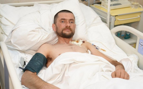 Політ у темряву з 20 метрів: як на Дніпропетровщині витягують з того світу бійця із Закарпаття