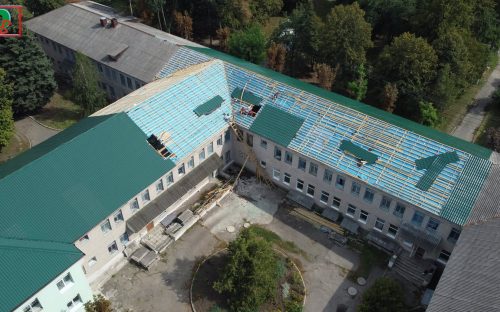 У Кам’янському районі оновлюють П’ятихатську лікарню: тривають ремонтні роботи