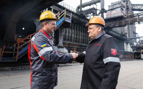Підвищення зарплат у промисловості: чому великі підприємства інвестують у працівників