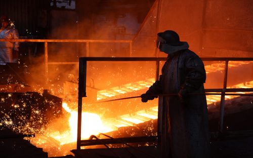 Каметсталь повертається на світовий ринок: відновлено виробництво чавуну