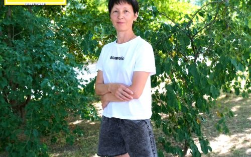 Фонд Ріната Ахметова подарував шанс на відновлення жінці, яка втратила ногу через російський обстріл