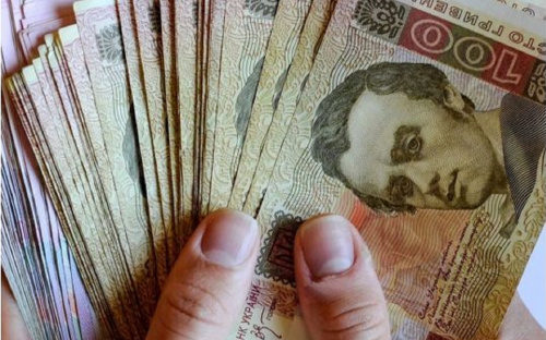 Мінсоцполітики пропонує продовжити допомогу частині переселенців: хто отримає допомогу від держави у наступному році