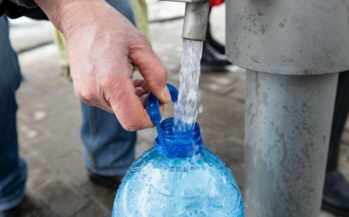 Де набрати воду в Кам'янському у разі відключення та як сформувати необхідний запас