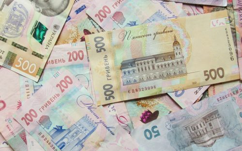 Тарифи на газ та світло з 1 вересня: до яких сум у платіжках готуватися українцям восени