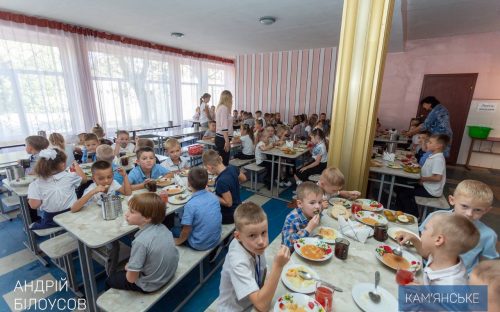 Кам'янські школи перейшли на нове меню: смачно, корисно, за рекомендаціями Клопотенко