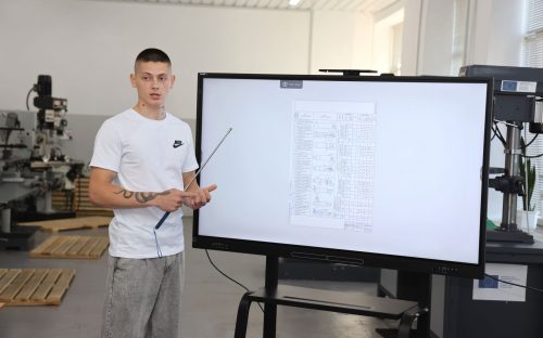 Кваліфікація, практика, зарплата: випускники Кам’янського обирають Каметсталь