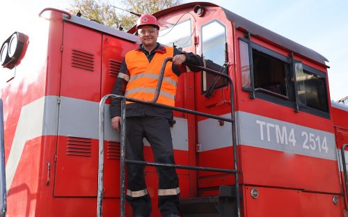 Тандем людини і сталі на службі України - історія машиніста Каметсталі Віталія Івченка