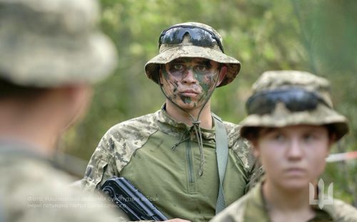 Коли закінчиться війна в Україні: три прогнози від Влада Росса, Марії Тихої та Алакха Ніранжана