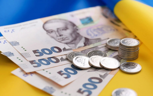 Соціальні виплати в Україні можуть припинити з 1 жовтня: що трапилося