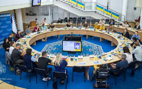 Рада волонтерів при Дніпропетровській ОВА оновила склад і визначила пріоритетні напрями роботи - подробиці