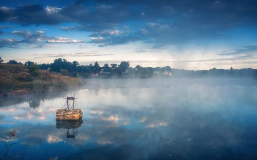Чому восени над водою з'являється густий туман: що відбувається біля Кам'янського