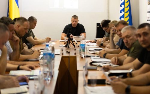 Кам’янський район прийматиме родини з небезпечних територій: рішення Ради оборони області
