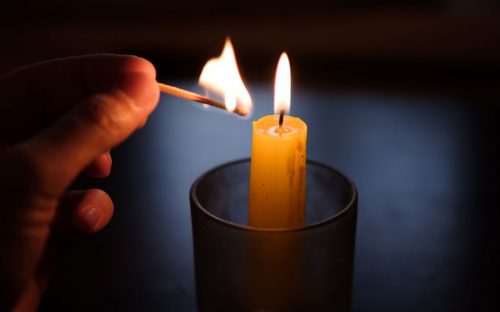 Завтра у Кам’янському мешканцям понад тридцяти вулиць вимкнуть світло: графік та адреси