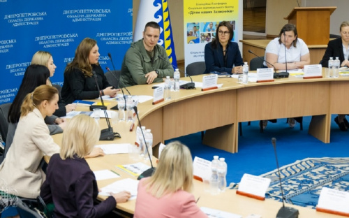 «Дітям наших Захисників»: підприємців Дніпропетровщини запрошують долучитися до благодійного проєкту