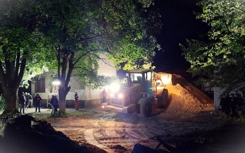 Трагедія, яка шокувала Кам'янське: що відомо про хлопчика, який загинув під завалами піску