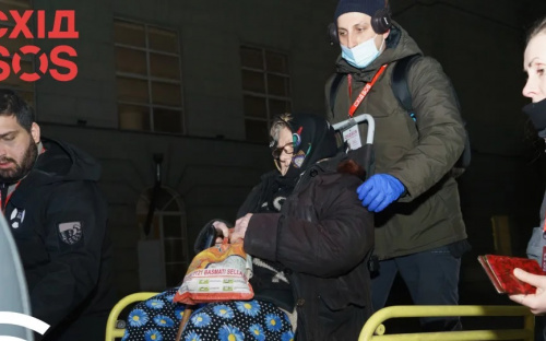 Волонтери закликають негайно оголосити обов'язкову евакуацію мешканців Дніпропетровщини