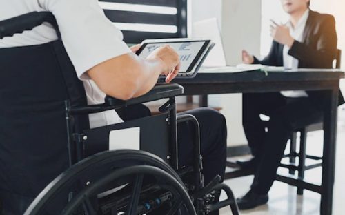 Робота підлаштовується під людину: в Україні впроваджують революційні зміни у працевлаштуванні осіб з інвалідністю