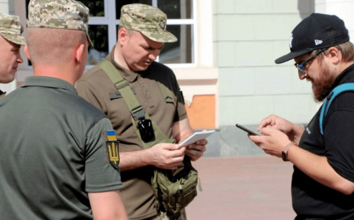 Дві концепції економічного бронювання: які підходи розробили в Офісі президента та Верховній Раді