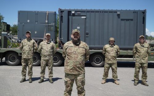 Група Метінвест передала 1-му корпусу НГУ «Азов» мобільну лабораторію