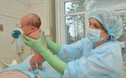 Кого у Кам'янському народилось більше за минулий тиждень - хлопчиків чи дівчаток
