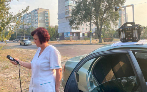 Масштабна пожежа у Кам'янському: що відомо на ранок і який стан справ з повітрям
