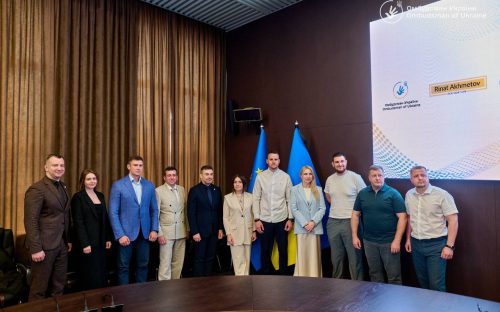 Фонд Ріната Ахметова та омбудсмен підписали меморандум про співпрацю у новому Центрі захисту прав людини