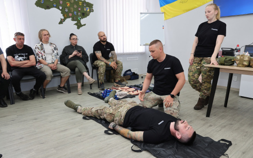 Тактична медицина для мирного життя: ветерани здобувають нові навички на Каметсталі