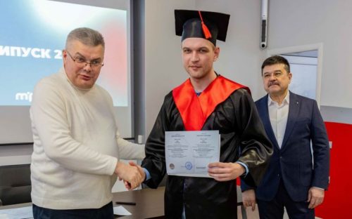 Інженери, які змінюють промисловість: у Метінвест Політехніці відбувся випуск магістрів