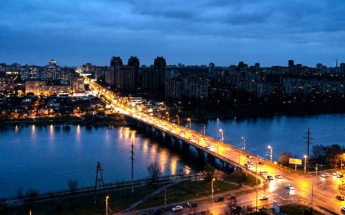 Графіки повернулися: як вимикатимуть світло у Дніпропетровській області 9 квітня