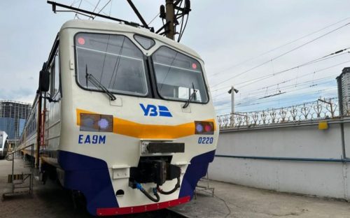 Без черг і кас: застосунок «Укрзалізниці» дозволяє придбати квитки на City Express і приміські поїзди