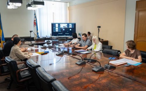 Куди підуть мільйони: обласна рада взяла під жорсткий контроль витрати у Кам'янському та Павлограді