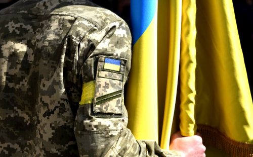 Коли можуть скасувати бронювання: пояснення військового юриста