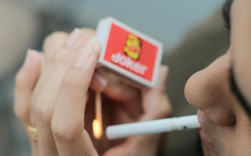 Кожна п’ята пачка — нелегальна: дослідження показало масштаби тютюнової контрабанди на Дніпропетровщині