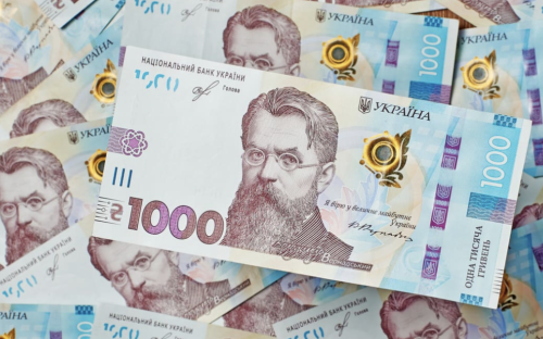 Додаткові виплати влітку 2026 року: хто з українців гарантовано отримає до 3100 гривень від держави