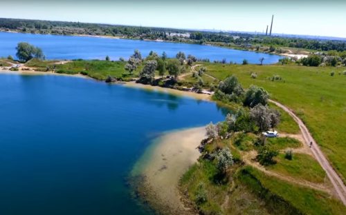 «Блакитні озера» у Кам'янському районі обгороджують парканом - відео