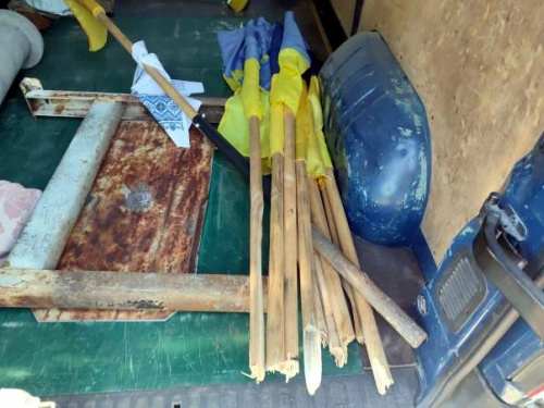 Поліція затримала злодюжку-вандала, який обікрав будинки у Кам’янському районі та познущався з могил захисників