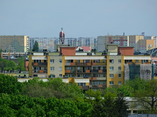 Скільки років потрібно мешканцю Дніпропетровщини, щоб купити однокімнатну квартиру