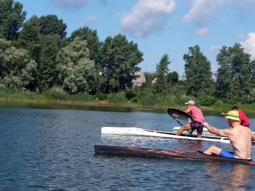 Юних веслувальників Кам'янського на майстер-клас запросив чемпіон світу Ігор Трунов - подробиці